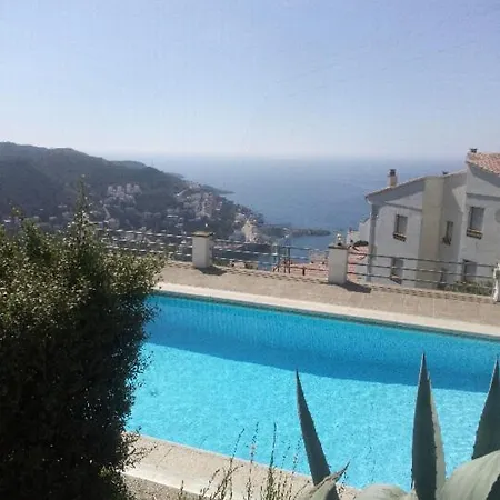 Avec Vue Sur La A Canyelles Et A 5mn De La Plage, Garr *